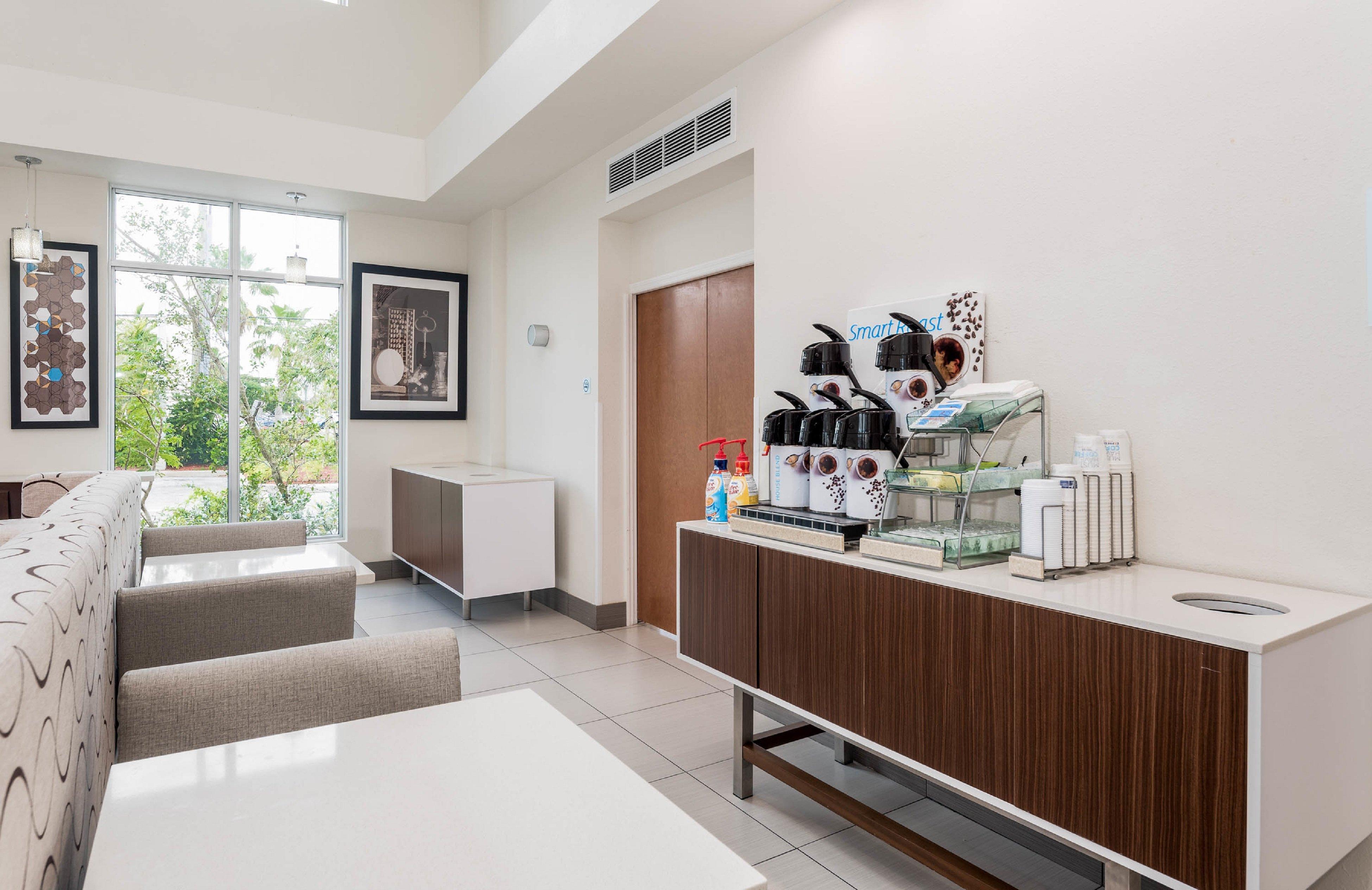 Holiday Inn Express & Suites Boynton Beach West By Ihg Eksteriør billede