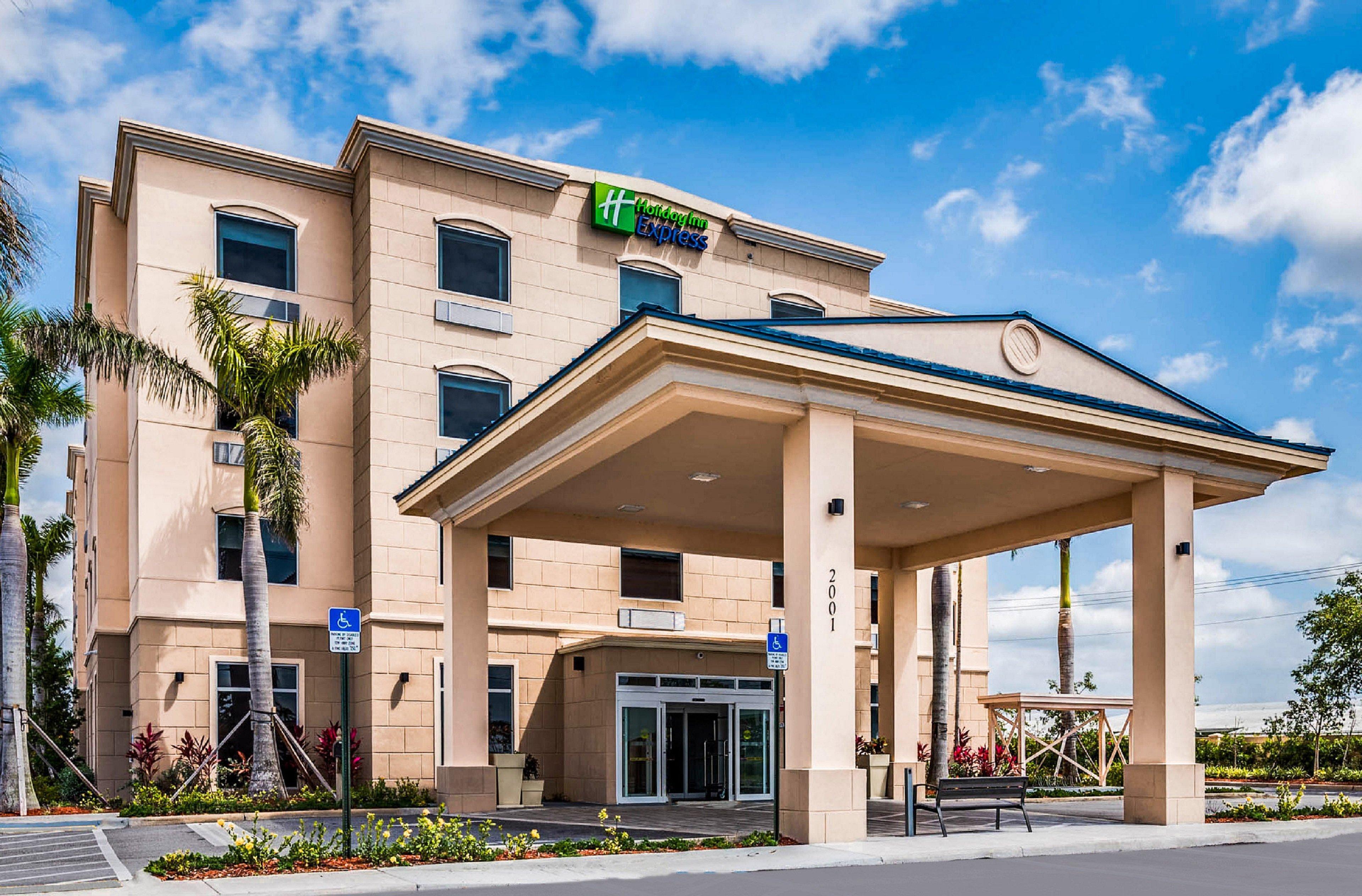 Holiday Inn Express & Suites Boynton Beach West By Ihg Eksteriør billede