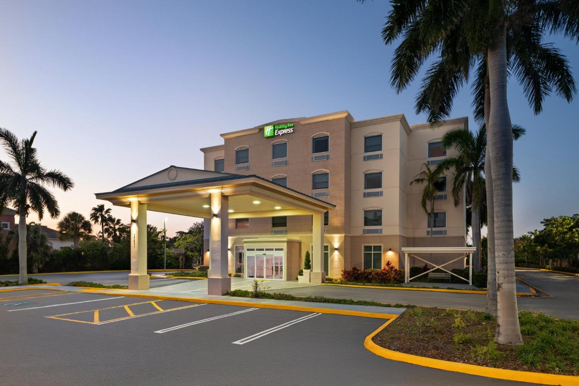 Holiday Inn Express & Suites Boynton Beach West By Ihg Eksteriør billede