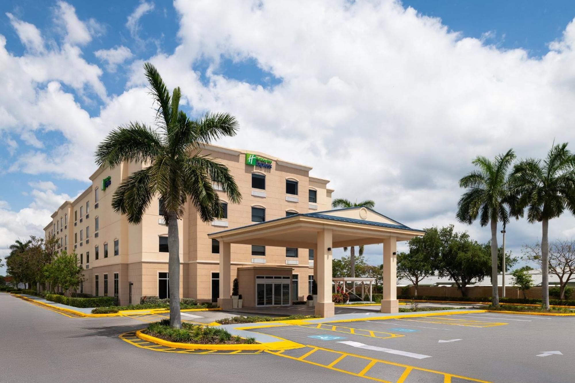 Holiday Inn Express & Suites Boynton Beach West By Ihg Eksteriør billede